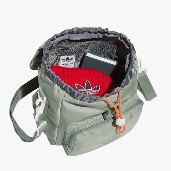 Adidas Micro 3.0 Backpack - Picture 4 of 8